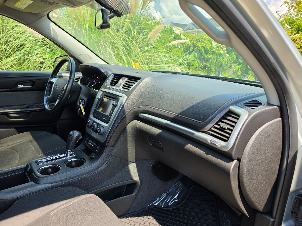 2013 GMC Acadia - $6,980