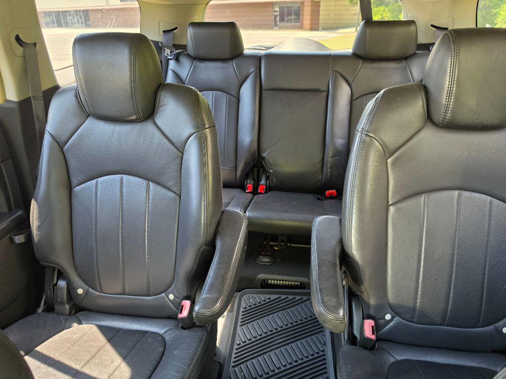 2008 Buick Enclave - $5,980