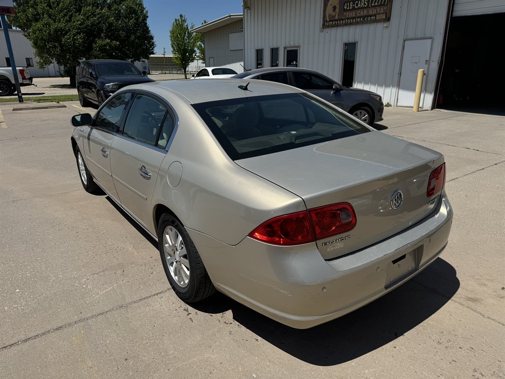 2008 Buick Lucerne CX photo