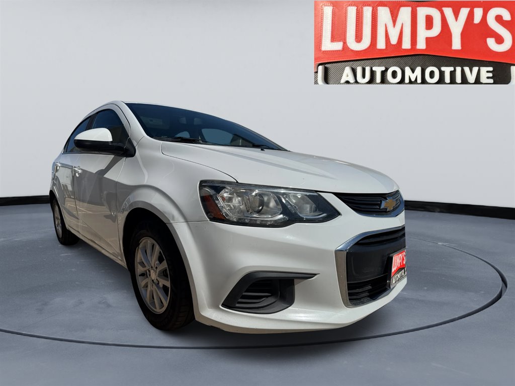 2018 Chevrolet Sonic LT photo