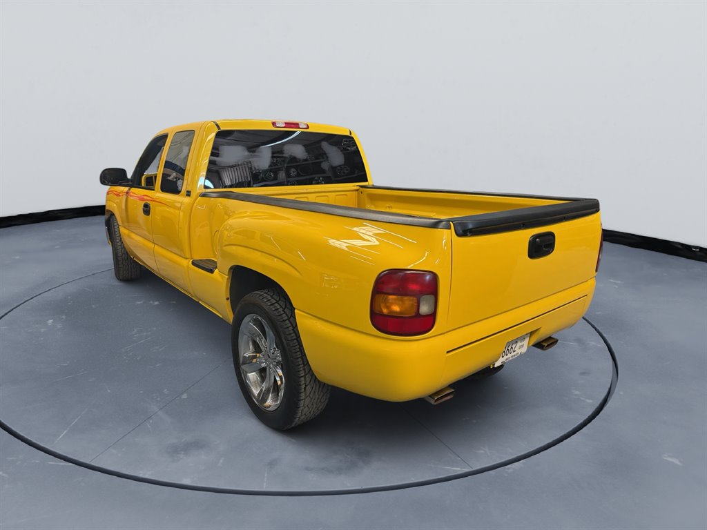 2003 Chevrolet Silverado - $19,995