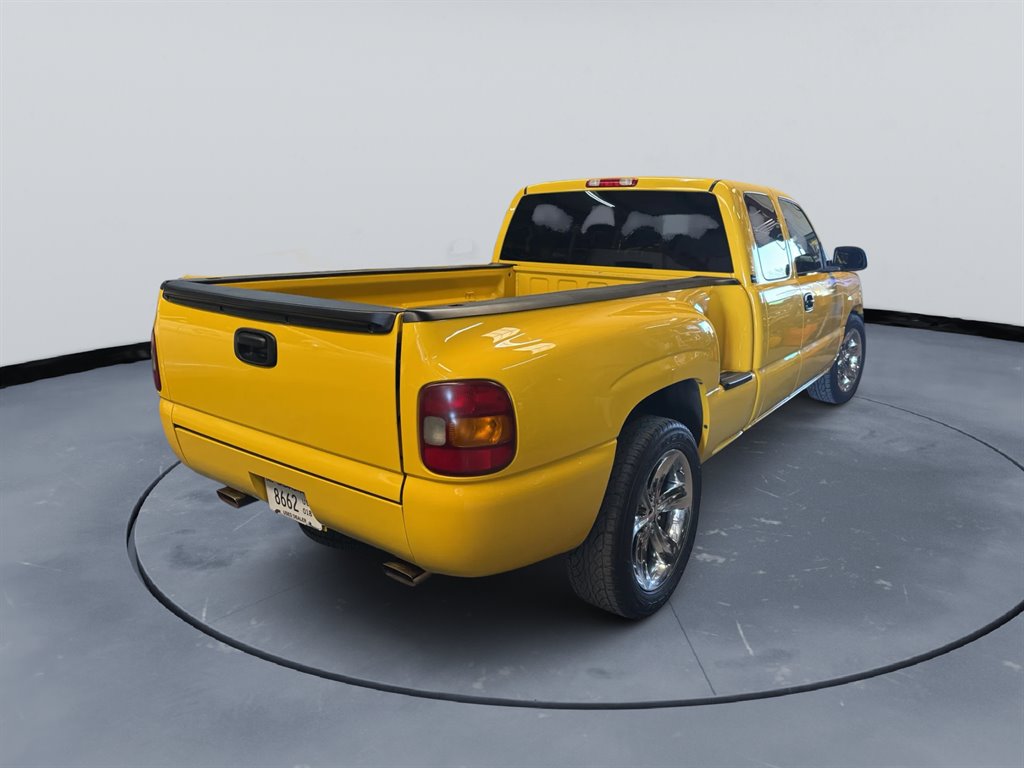 2003 Chevrolet Silverado - $19,995