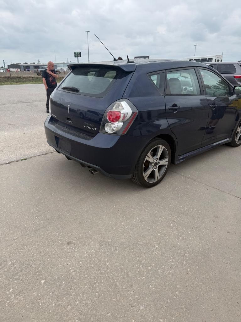 2009 Pontiac Vibe - $4,977