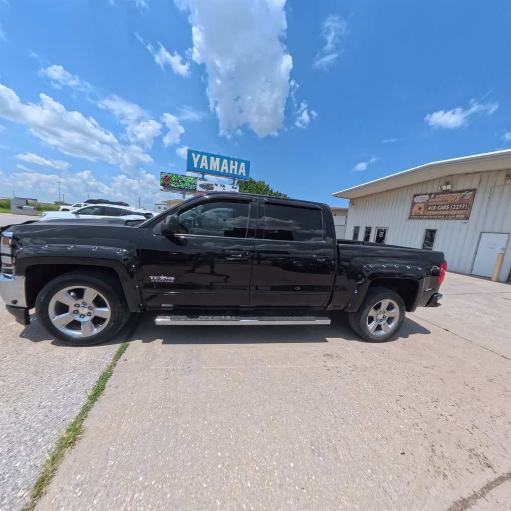 2017 Chevrolet Silverado 1500 - $25,991