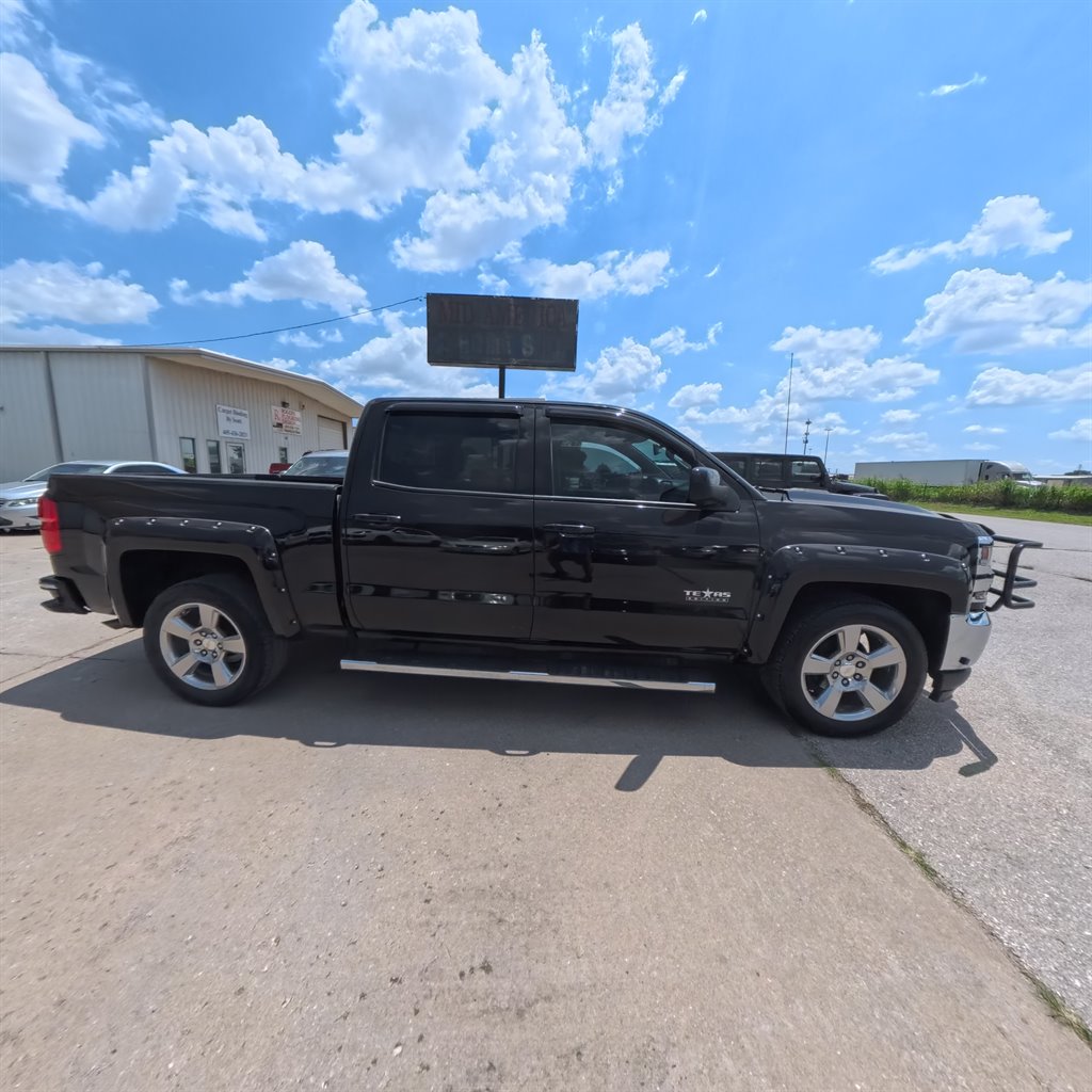 2017 Chevrolet Silverado 1500 - $25,991