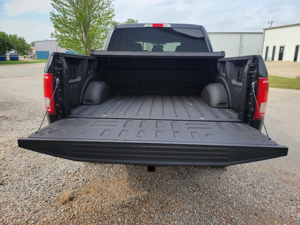 2016 Ford F-150 - $22,998