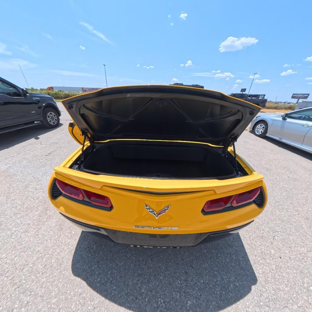 2015 Chevrolet Corvette - $49,988