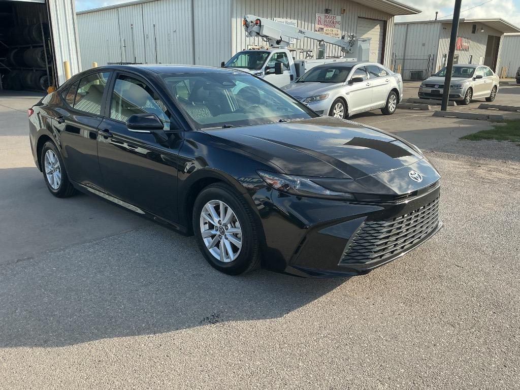 2025 Toyota Camry - $28,991