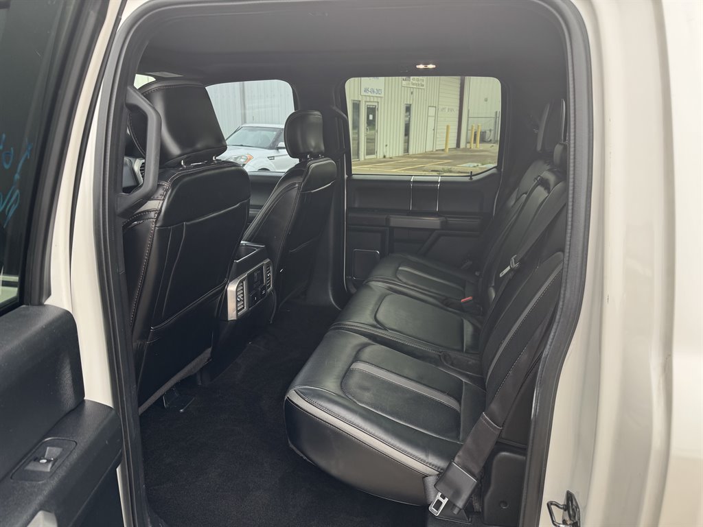 2018 Ford F150 Platinum photo