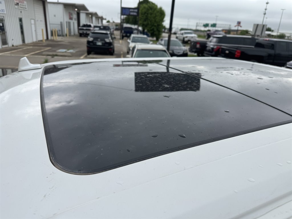 2018 Ford F150 Platinum photo