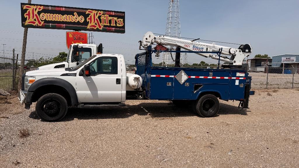 2014 Ford F-550 - $34,991