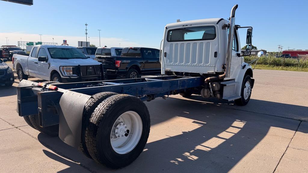 2014 Freightliner M2 - $25,857