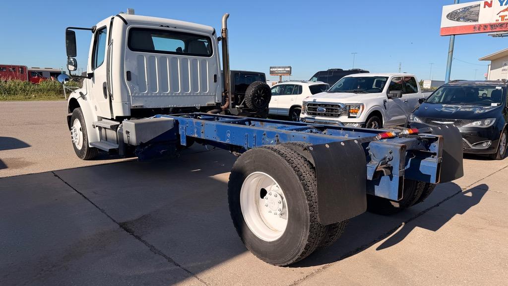 2014 Freightliner M2 - $25,857