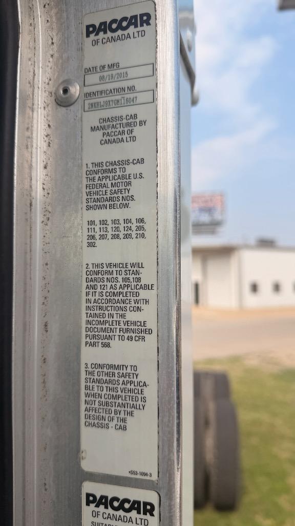 2016 Kenworth T3 Series - $25,457