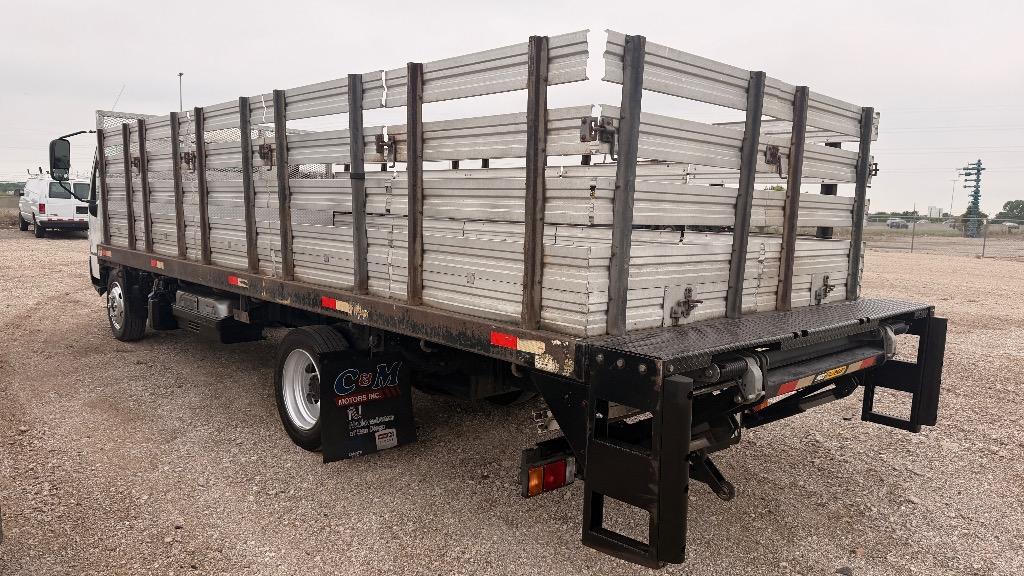 2013 Hino 195h - $21,995