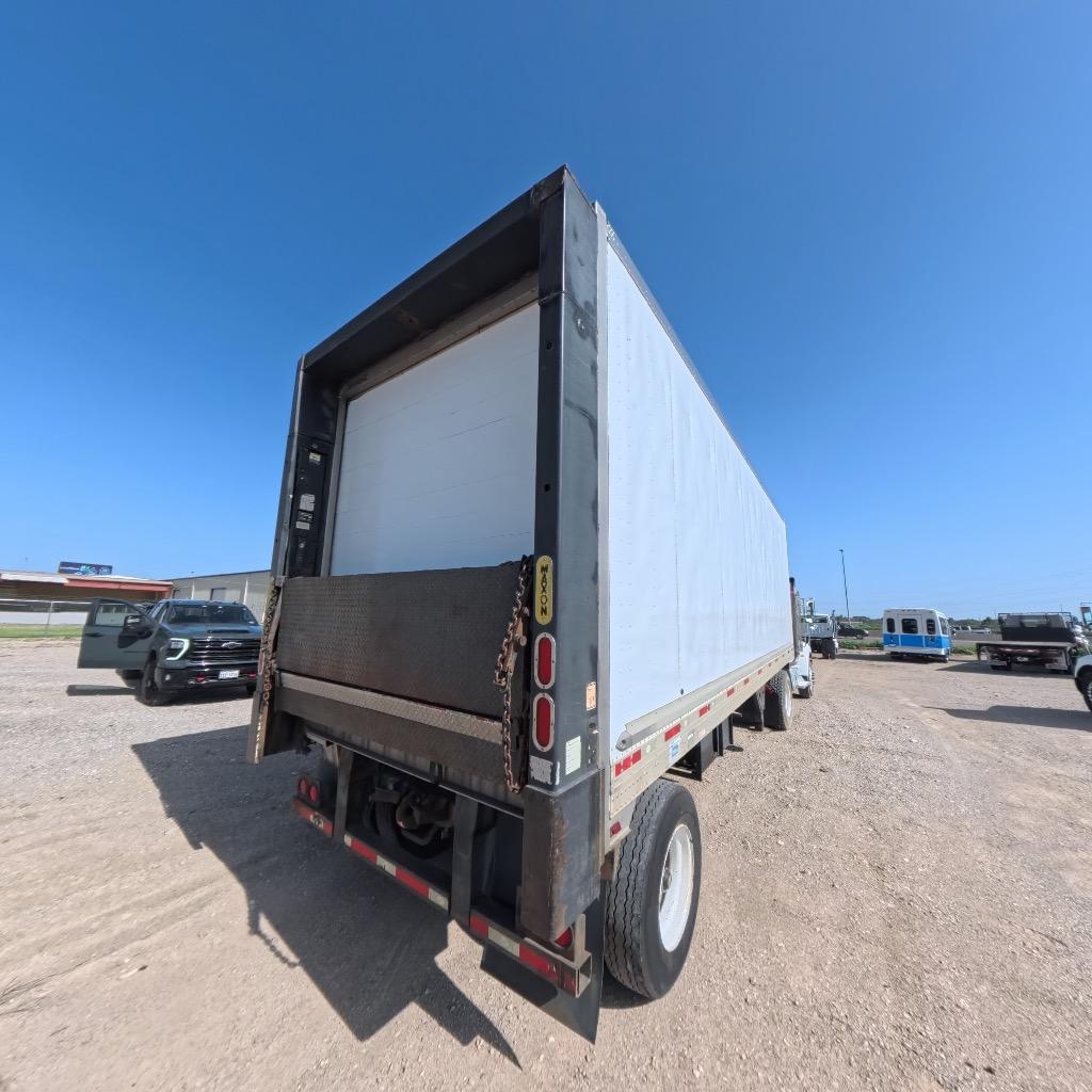 2012 Peterbilt 337 - $22,981