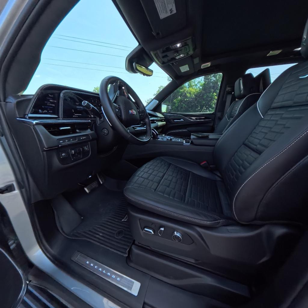 2024 Cadillac Escalade - $131,995
