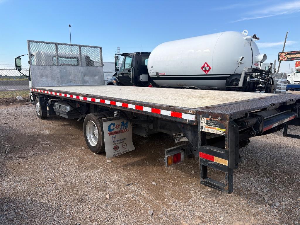 2016 Hino Xjc740 / Xfc740 - $18,980