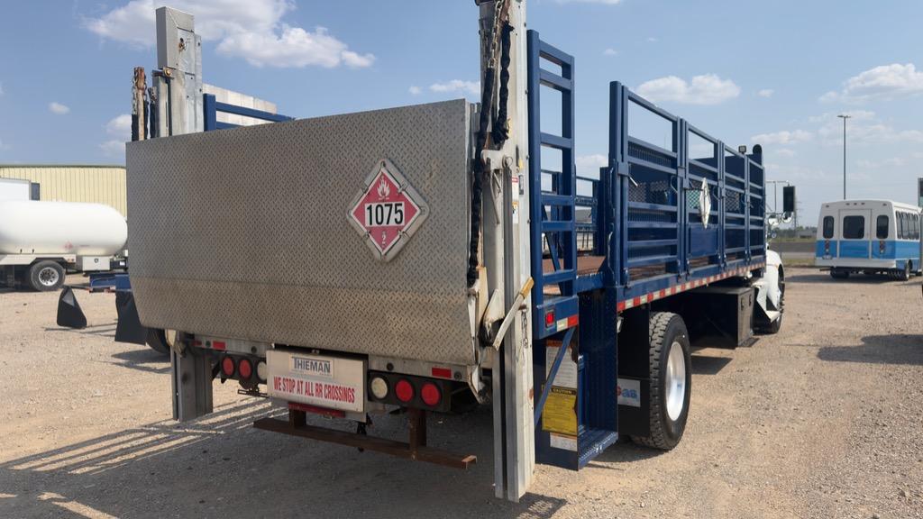 2016 Kenworth T3 Series - $65,959