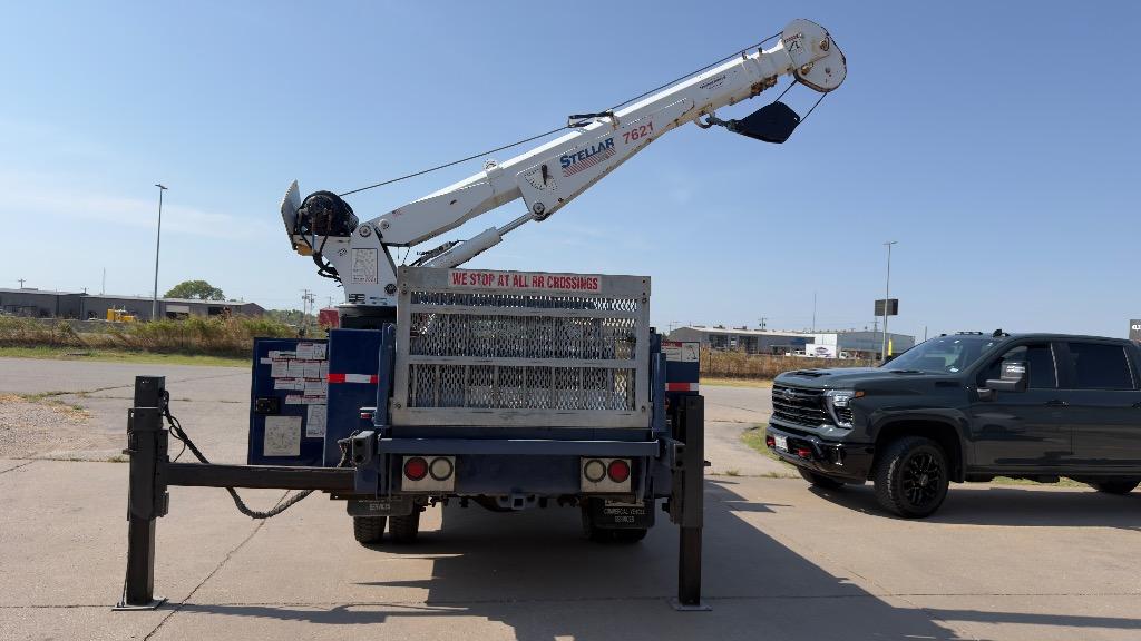 2011 Ford F-550 - $37,587