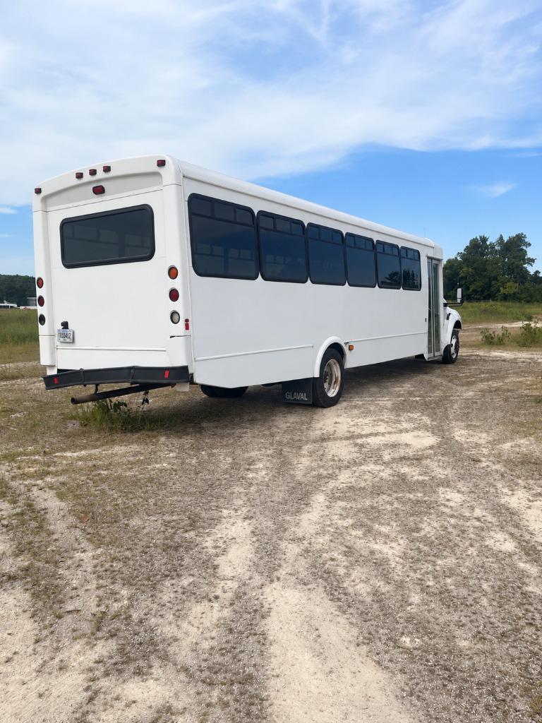 2015 Ford F-650 - $45,991