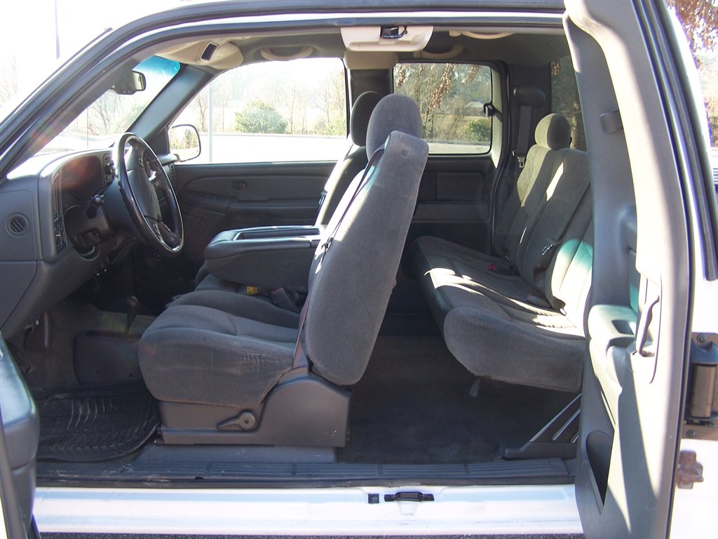 2006 Chevrolet Silverado 1500 Work Truck photo