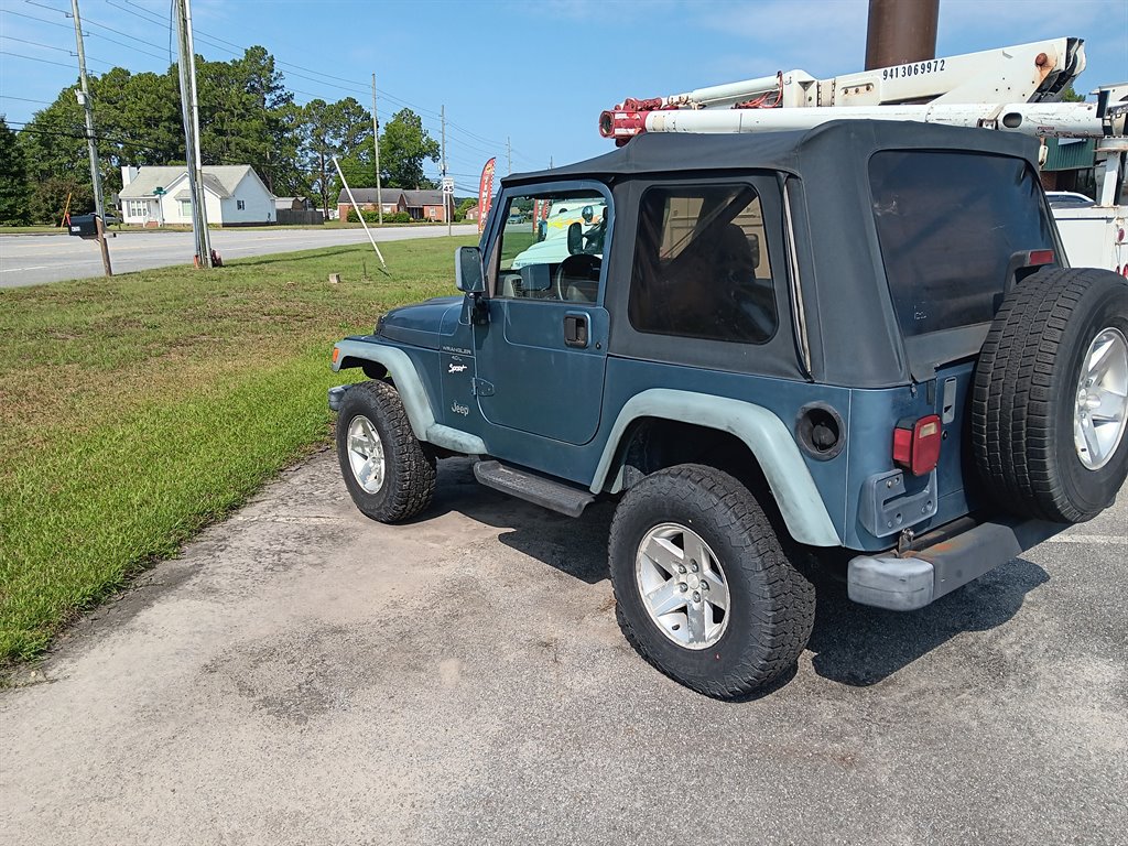1998 Jeep Wrangler - $7,000