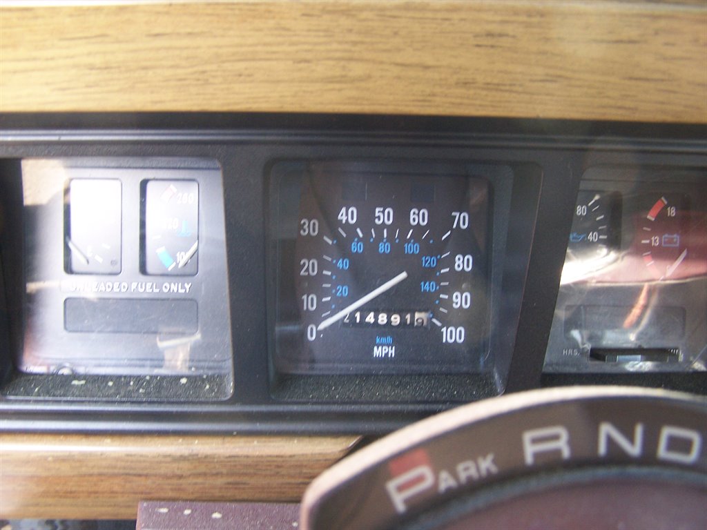 1989 Jeep Grand Wagoneer - $26,900