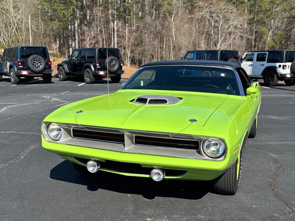 1970 Plymouth Cuda Convertible 528 CI Hemi-Resto mod 5 speed tremec - $149,900