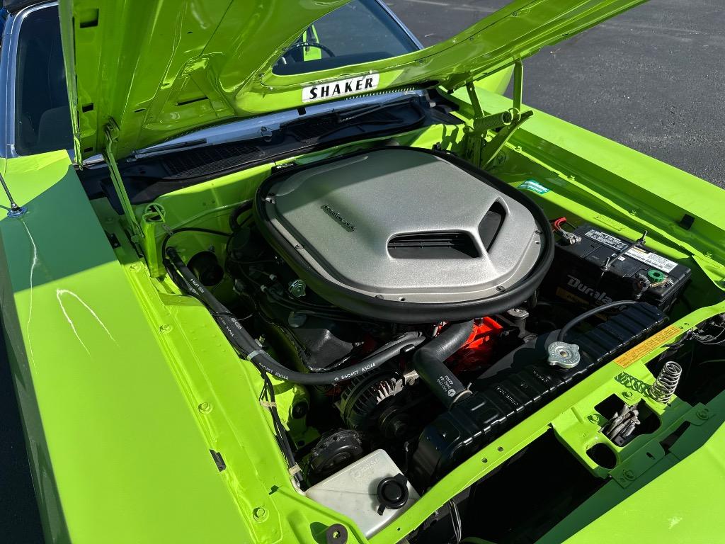 1970 Plymouth Cuda Convertible 528 CI Hemi-Resto mod 5 speed tremec - $149,900