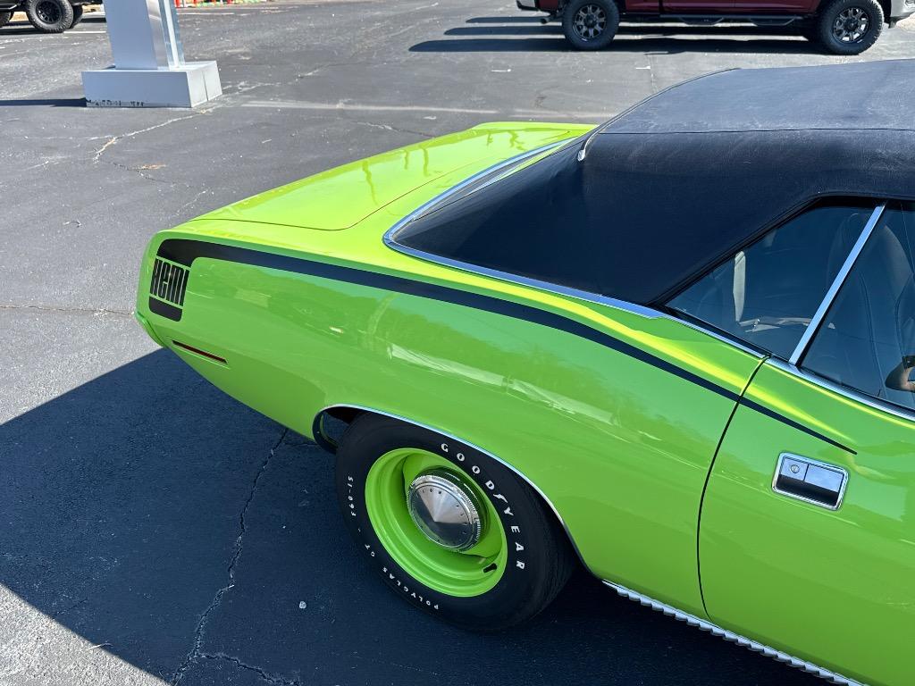1970 Plymouth Cuda Convertible 528 CI Hemi-Resto mod 5 speed tremec - $149,900