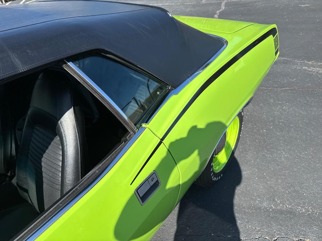 1970 Plymouth Cuda Convertible 528 CI Hemi-Resto mod 5 speed tremec - $149,900