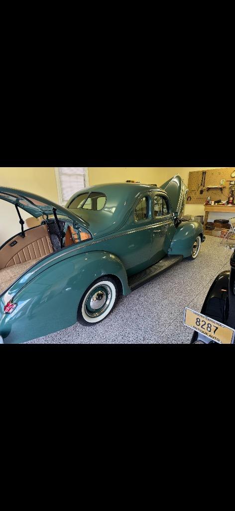 1940 Ford 2 door coupe- Pete n Jake’s chassis, 5.0 fuel injected, vintage air, 4 wheel discs, leather - $75,000