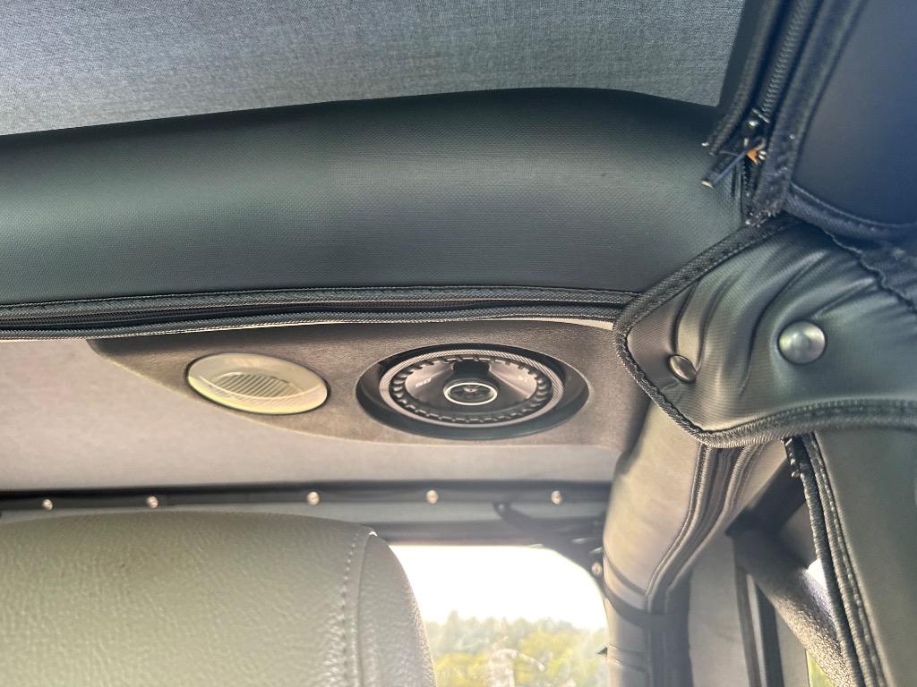 2004 Jeep Wrangler Rubicon photo