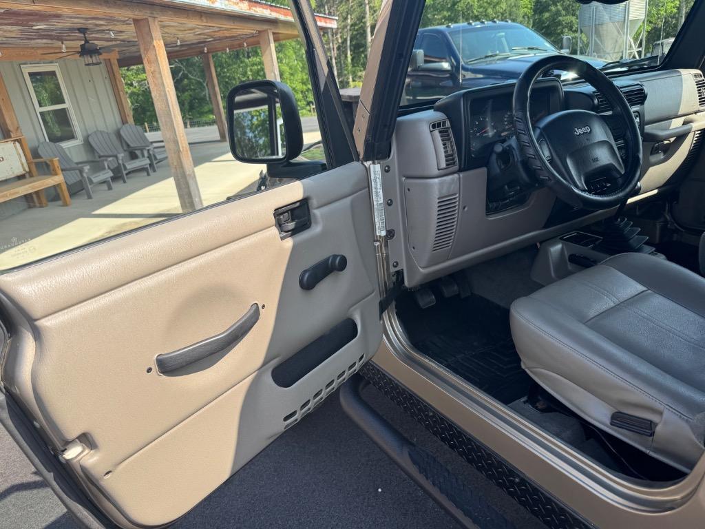 2004 Jeep Wrangler Rubicon photo