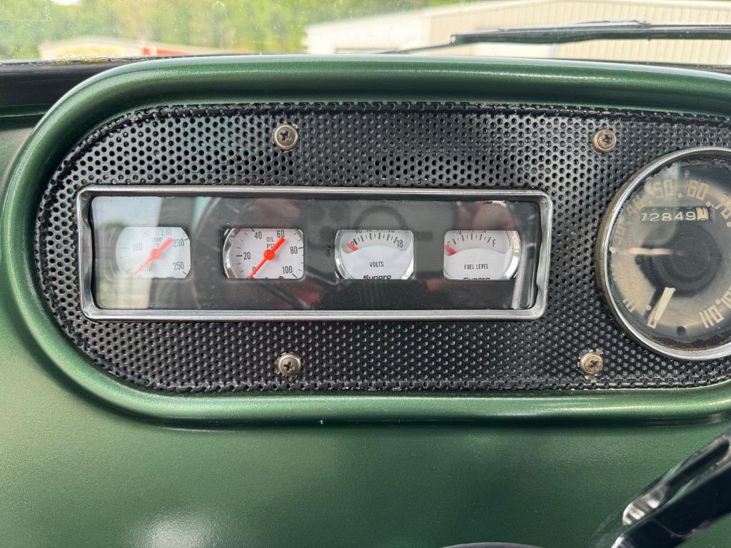 1955 Ford Escape SE photo