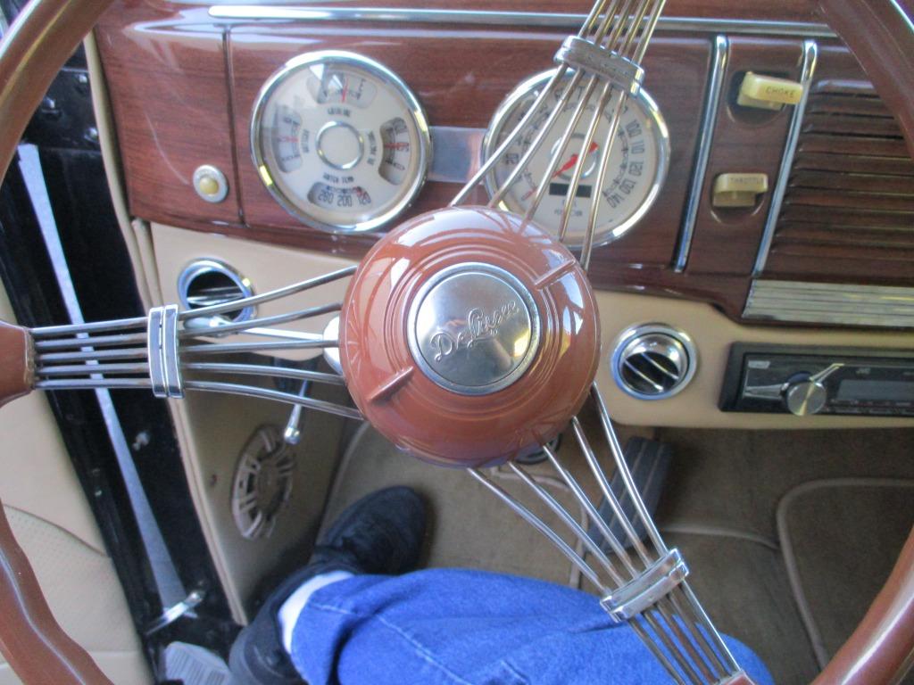 1939 Ford Cabriolet Deluxe Street Rod LS1 resto mod drivetrain - $65,000