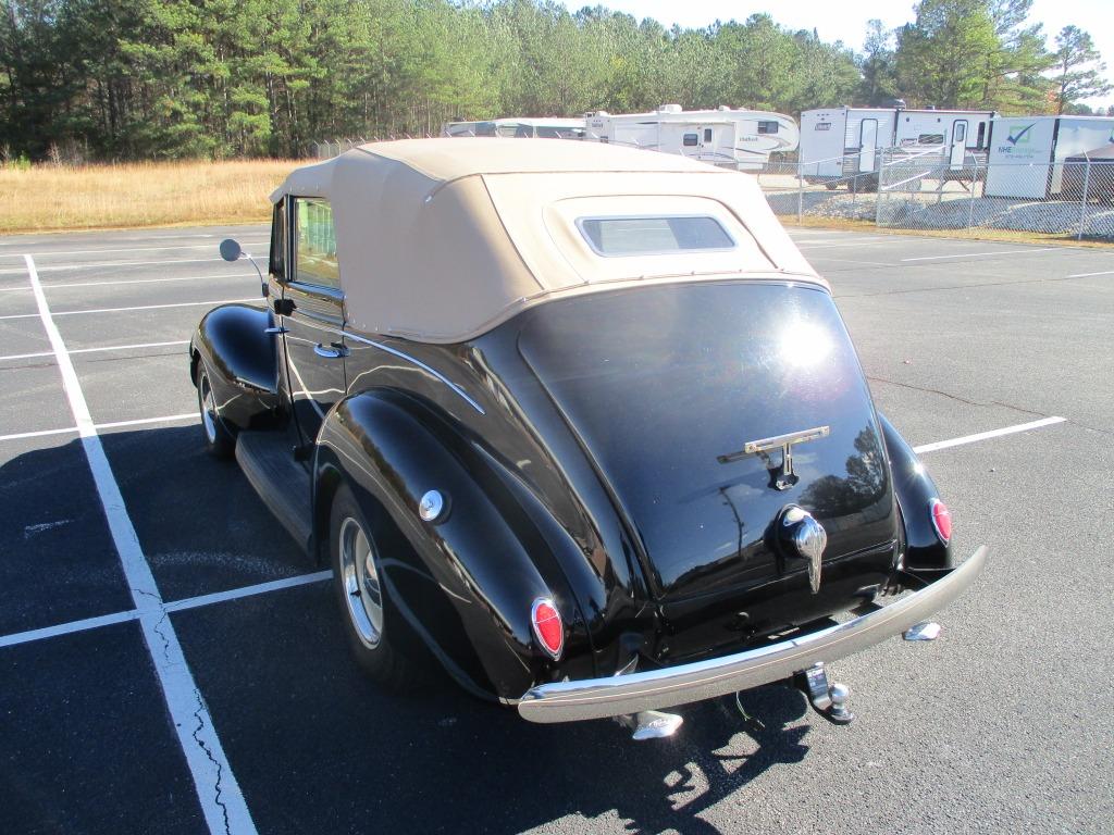1939 Ford Cabriolet Deluxe Street Rod LS1 resto mod drivetrain - $65,000