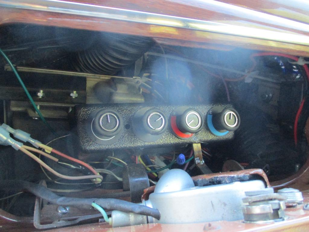 1939 Ford Cabriolet Deluxe Street Rod LS1 resto mod drivetrain - $65,000