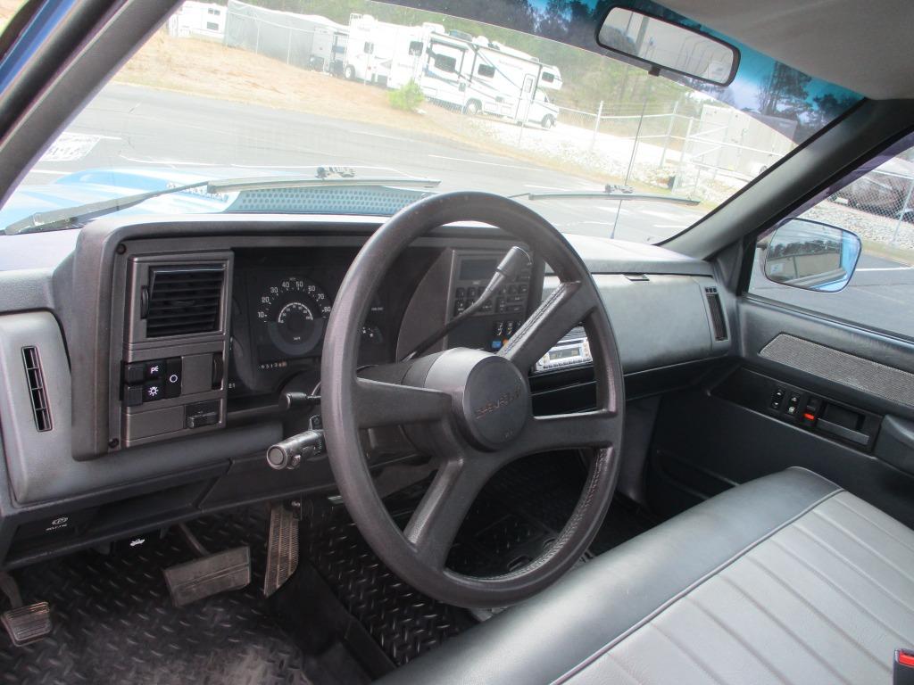 1989 Chevrolet RSX C1500 Cheyenne photo
