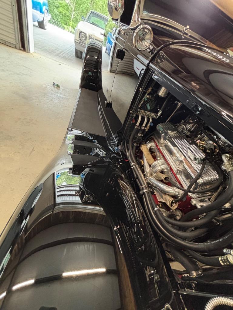 1932 Ford All steel Dearborn roadster,air condition, tube chassis, real convertible high class street rod - $110,000