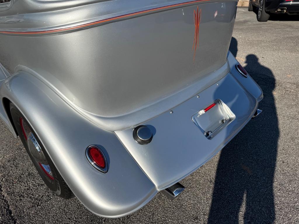 1934 Ford Escape XLS photo