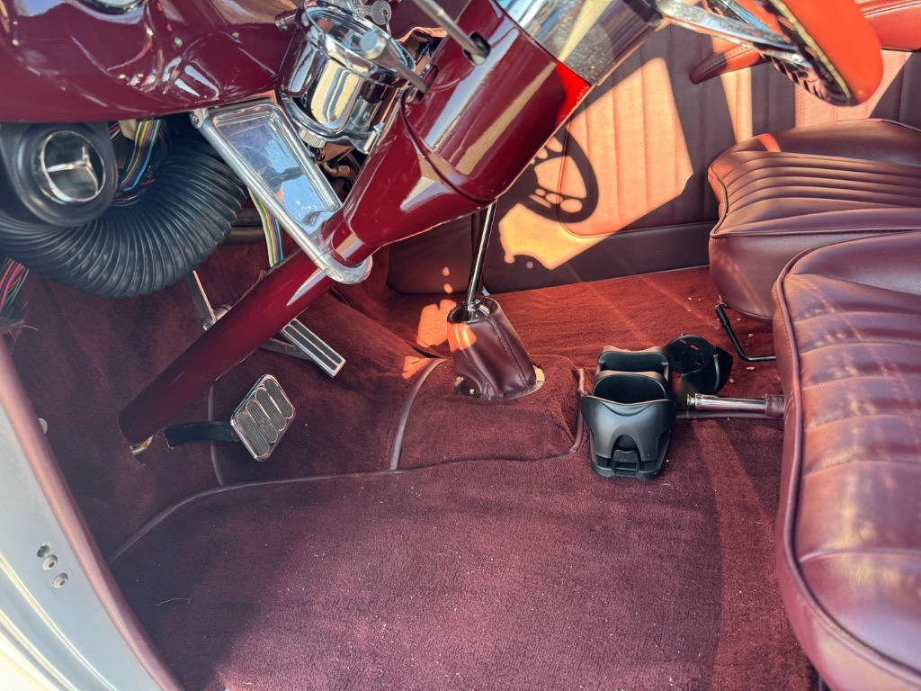 1934 Ford Escape XLS photo