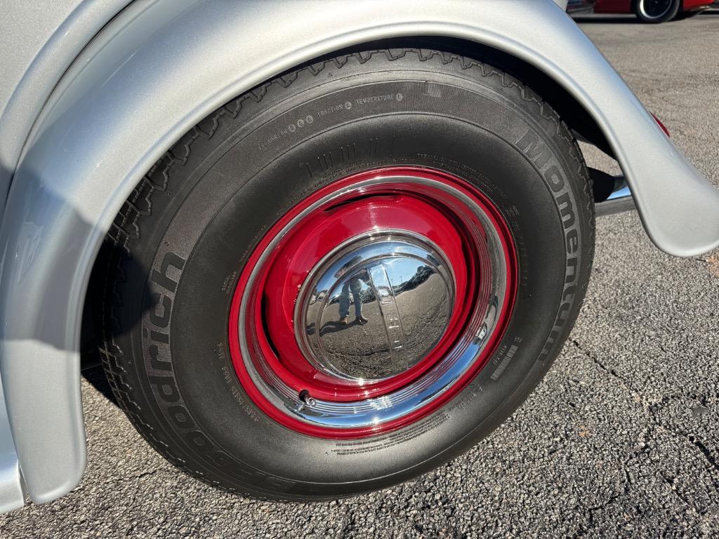 1934 Ford Escape XLS photo