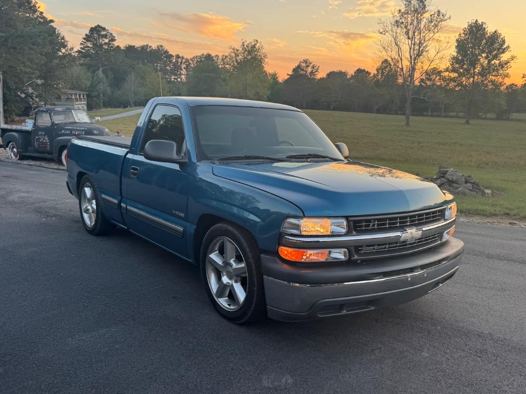 2002 Chevrolet Silverado - $18,500