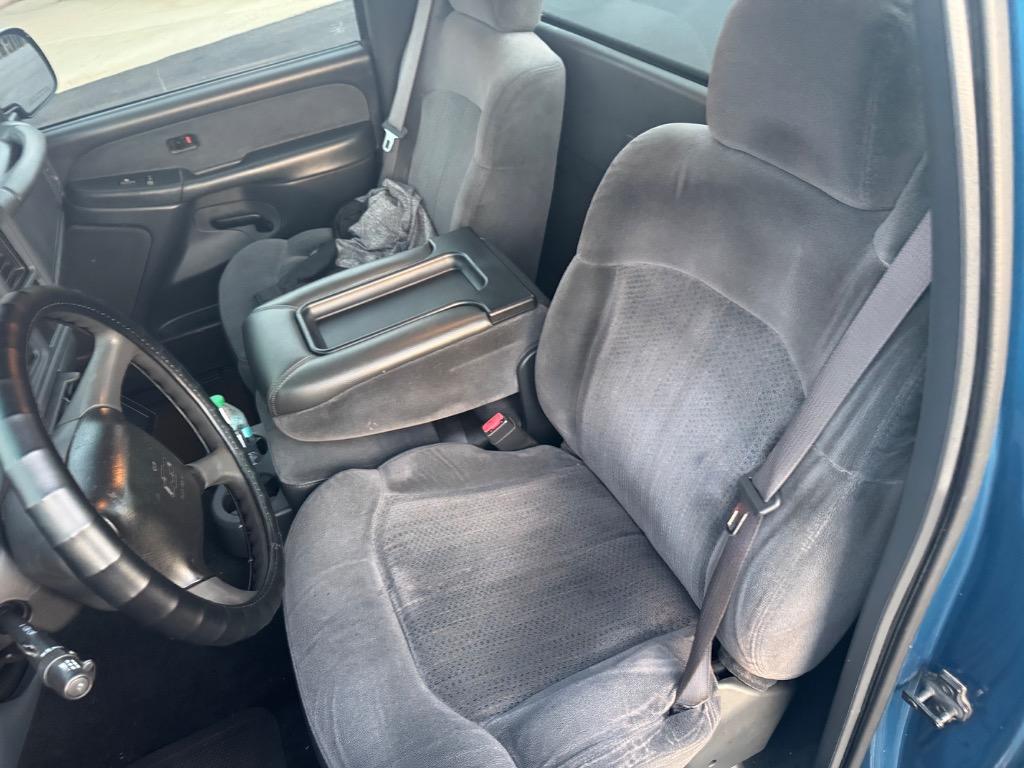 2002 Chevrolet Silverado - $18,500