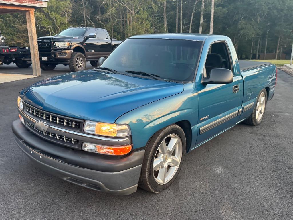 2002 Chevrolet Silverado - $18,500