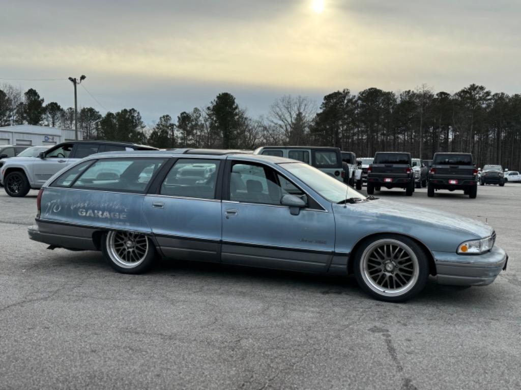 1992 Oldsmobile Custom Cruiser Base