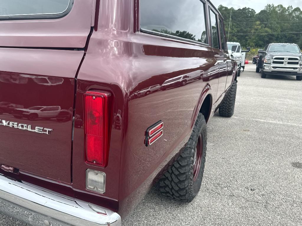 1972 Chevrolet Suburban - $89,900