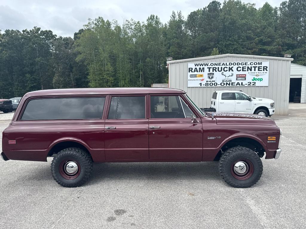 1972 Chevrolet Suburban - $89,900